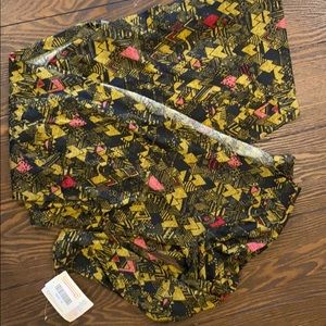LuLaRoe Sarah